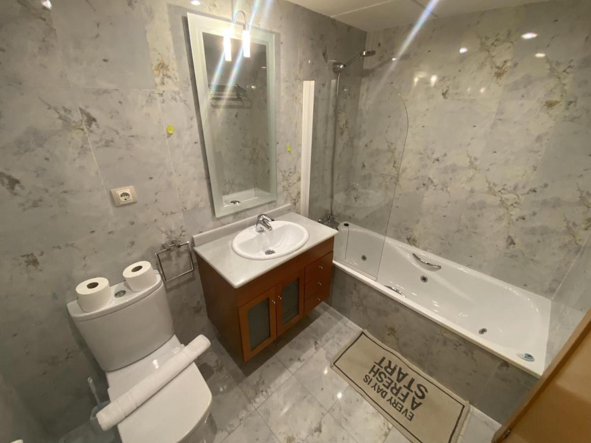 For A Stay Les Ones سالو المظهر الخارجي الصورة